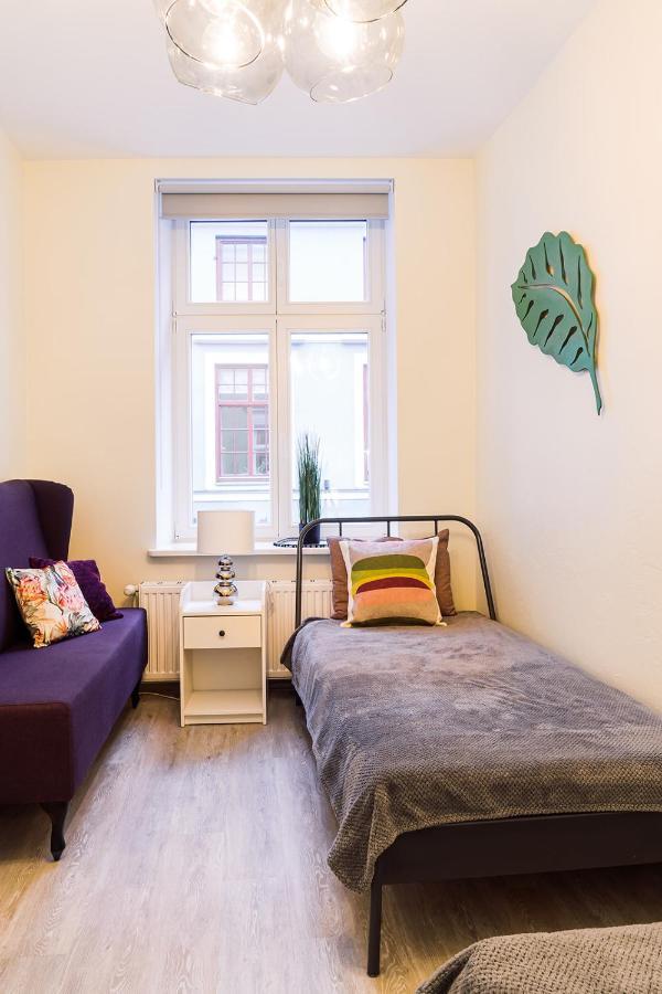 Morrison Apartment/15 Guests/7Bedrooms/Riga Old Town Exterior photo
