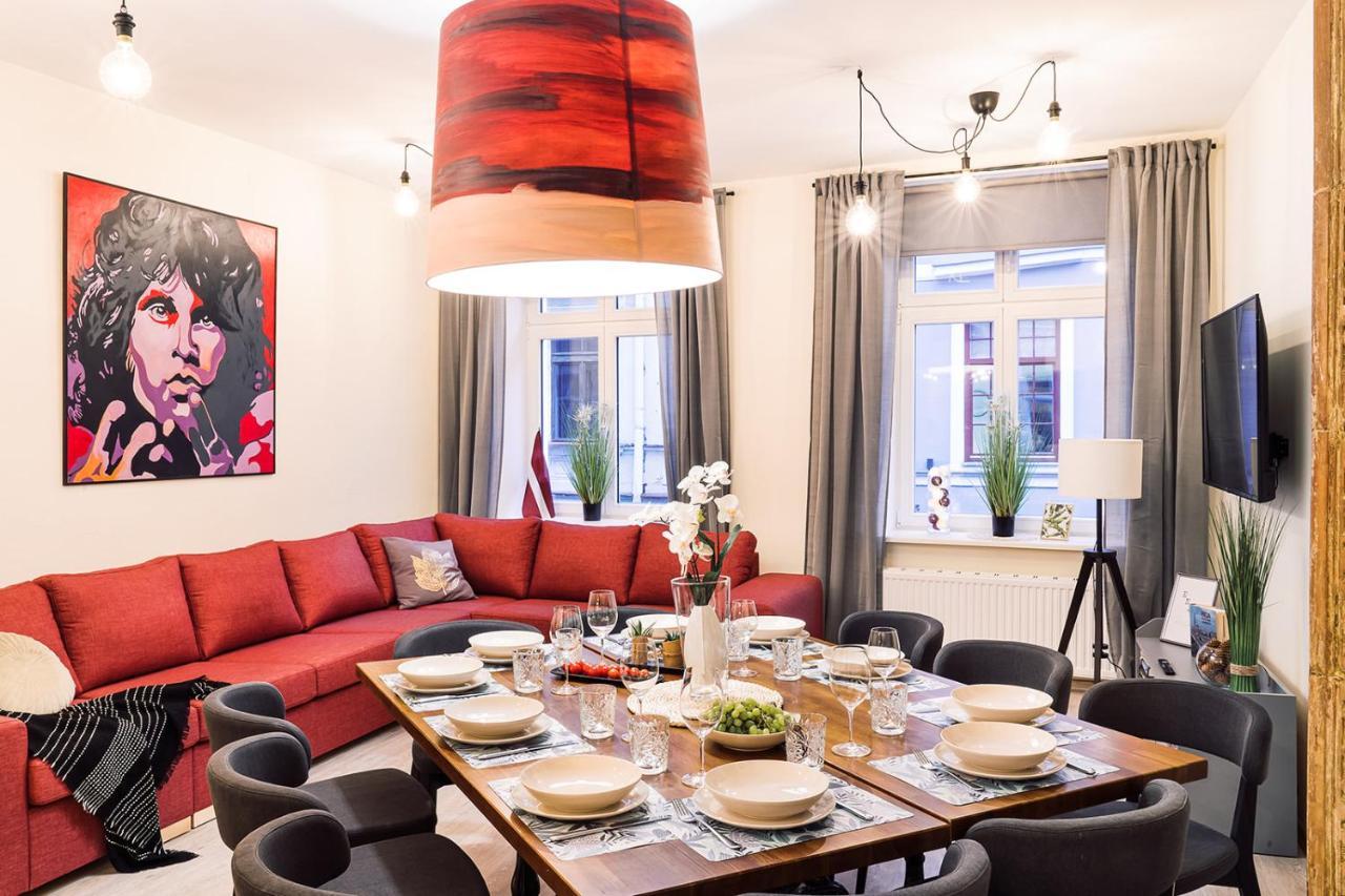 Morrison Apartment/15 Guests/7Bedrooms/Riga Old Town Exterior photo